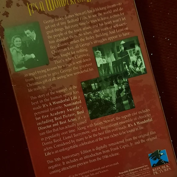 🍀3/15 🆕️ It a Wonderful Life Christmas VCR Movie - Picture 4 of 4